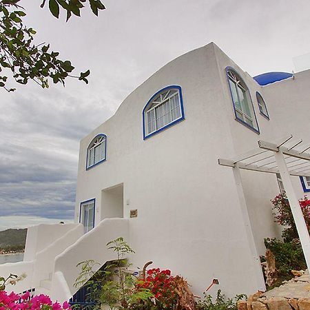 Vitalis Villas Ilocos Esterno foto