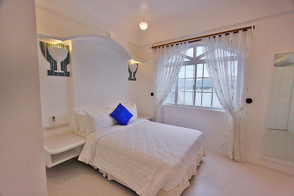 Vitalis Villas Ilocos Esterno foto